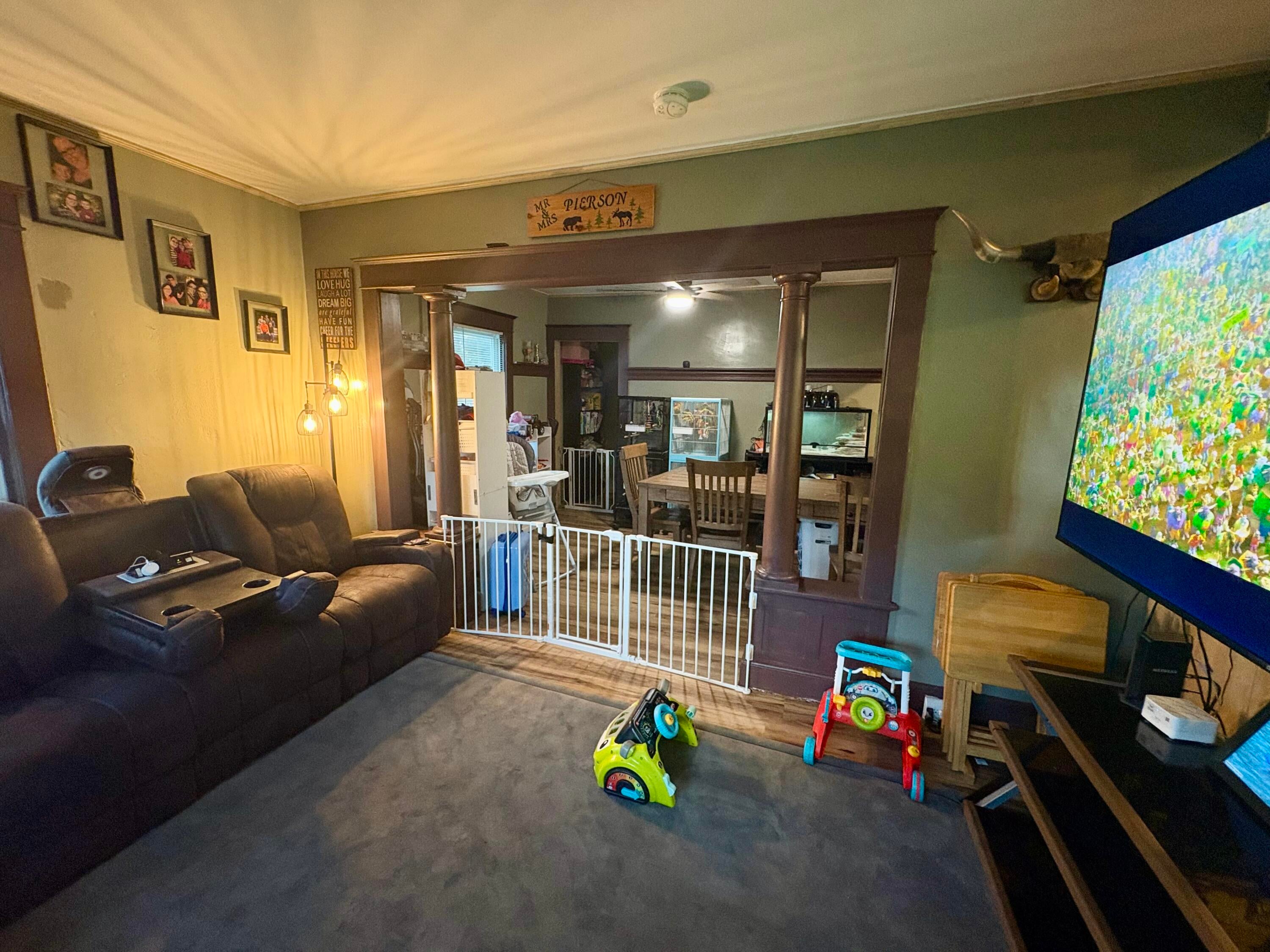 12 Short Avenue