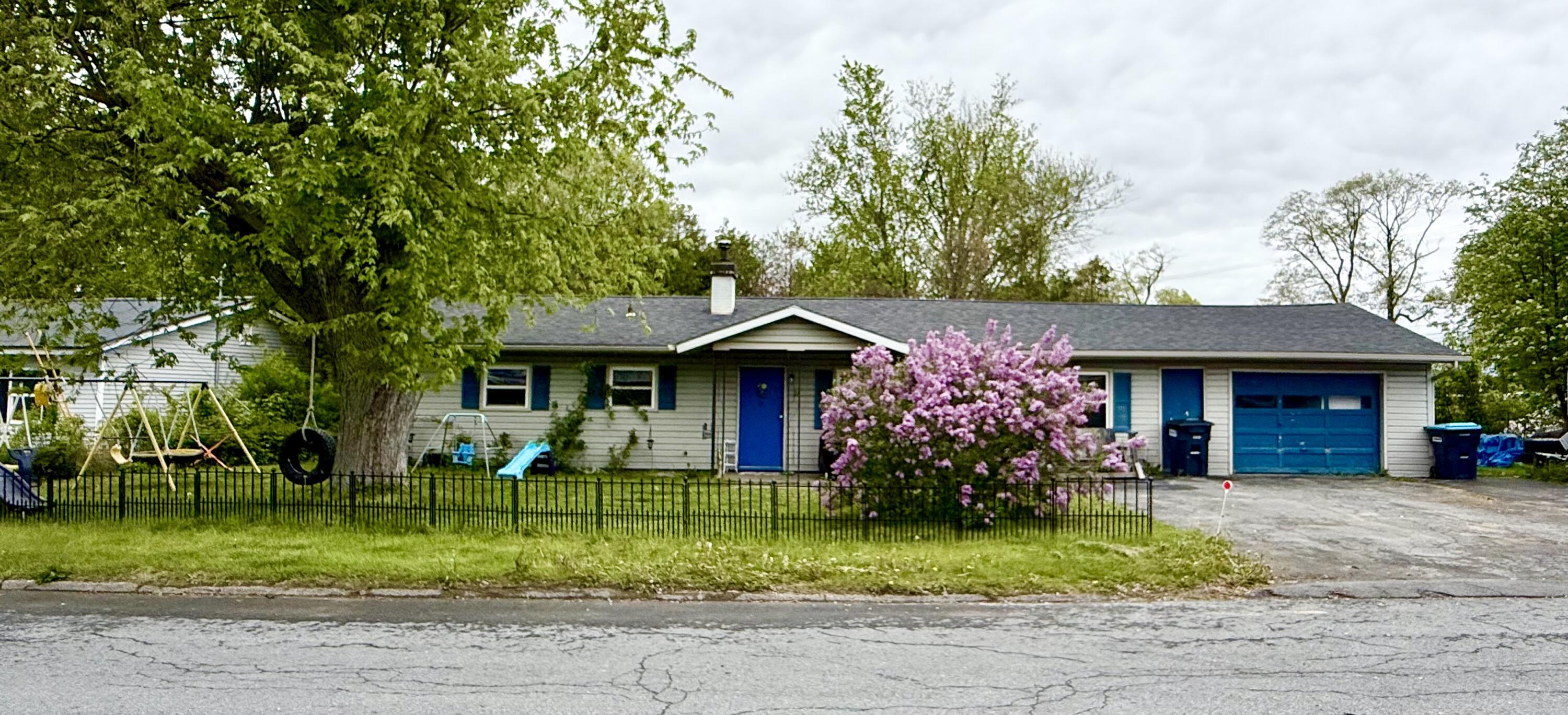 26 Mohican Lane Ln, Plattsburgh, New York image 1