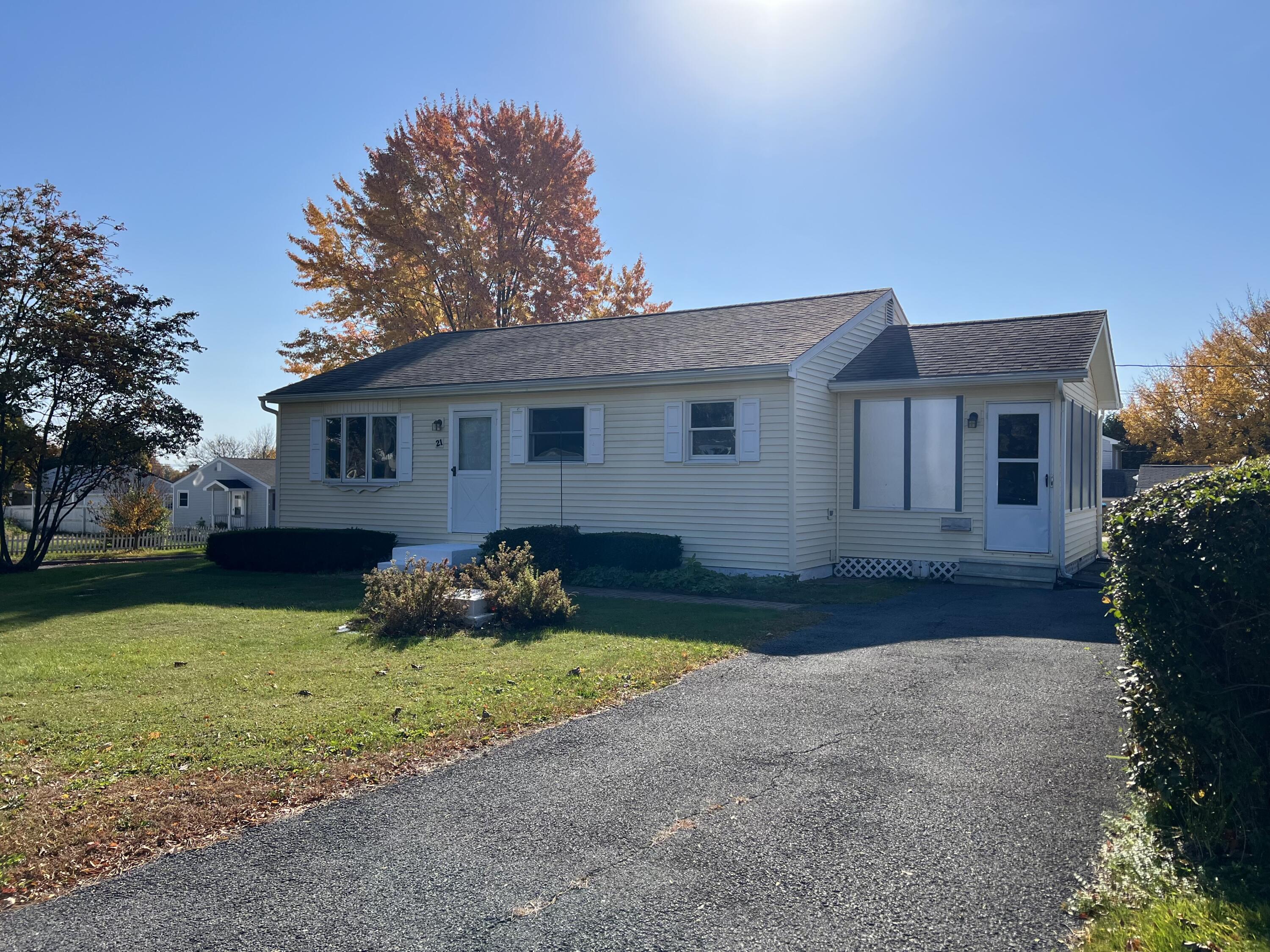 21 Dennis Avenue, Plattsburgh, New York image 2