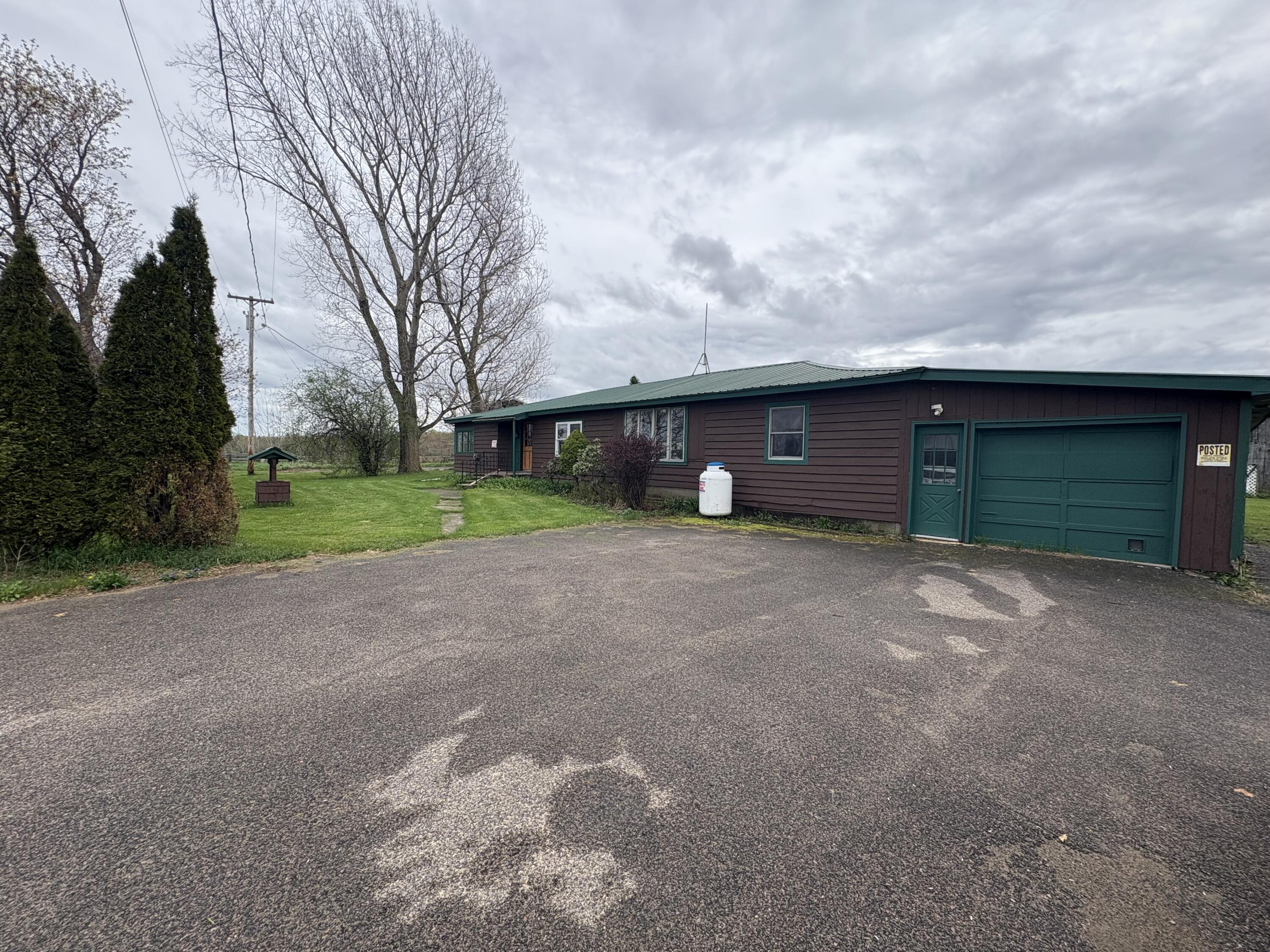 160 Shinnock Road, North Lawrence, New York image 2