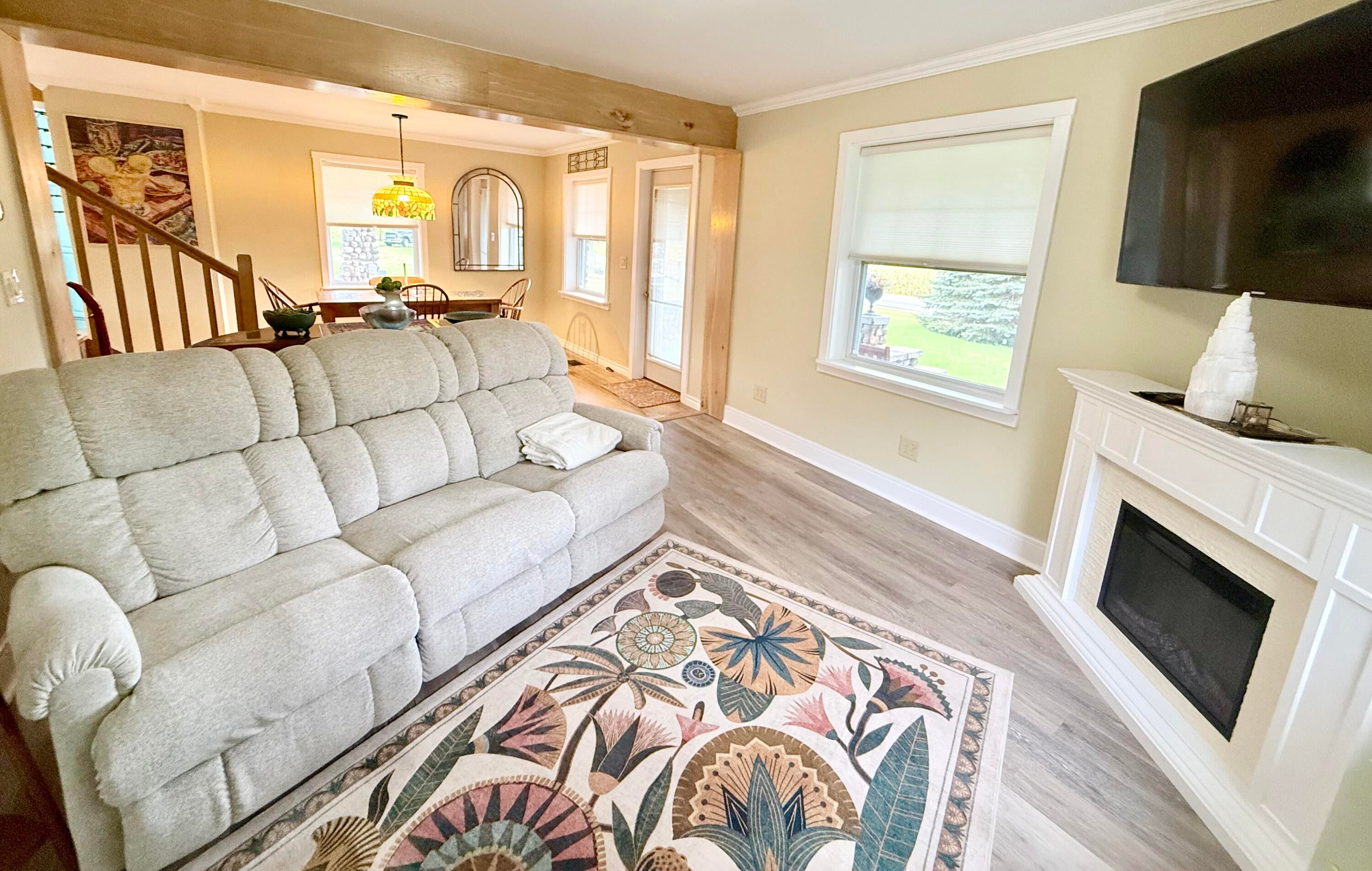 551 Durand Road