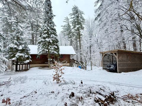 Homes For Sale - 44 Butternut Lane Ln<br/> Jay, NY 12941