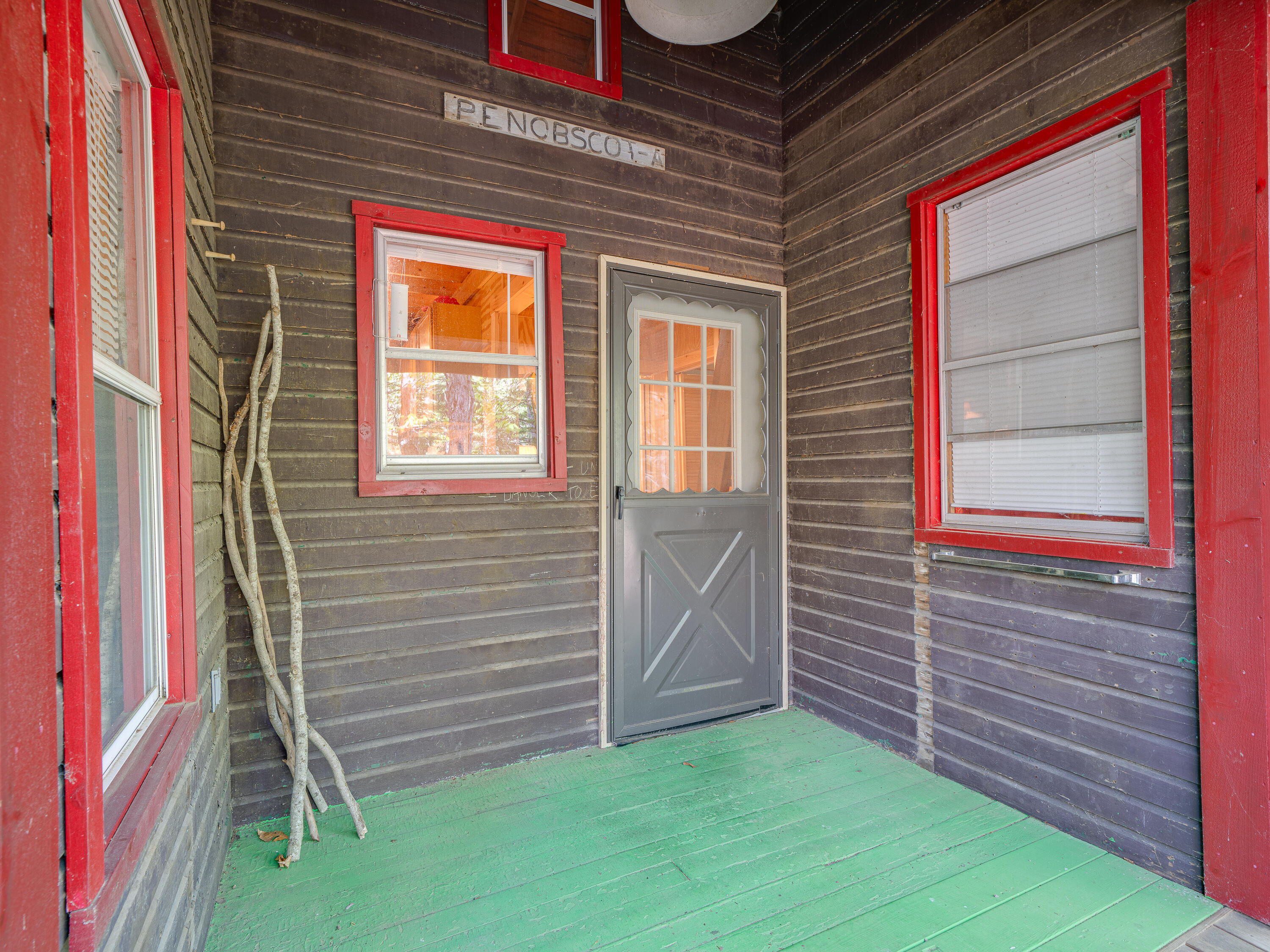 2401 North Point Road