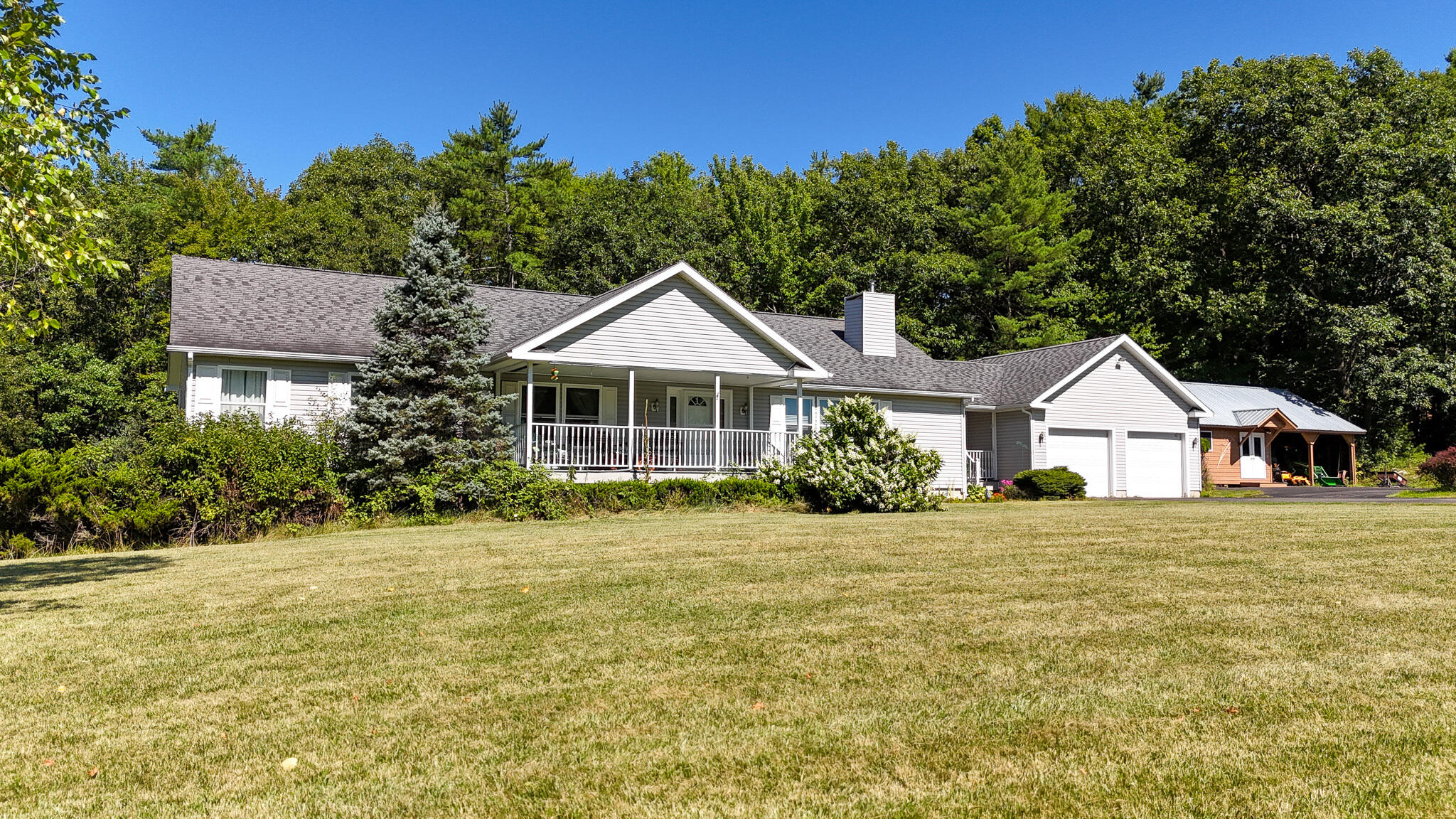 192 Champlain Avenue