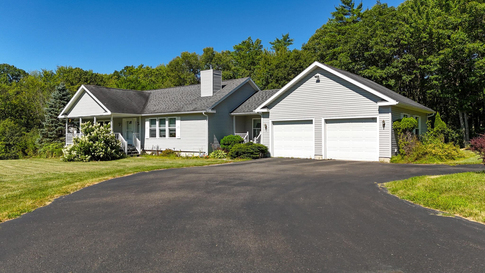 192 Champlain Avenue