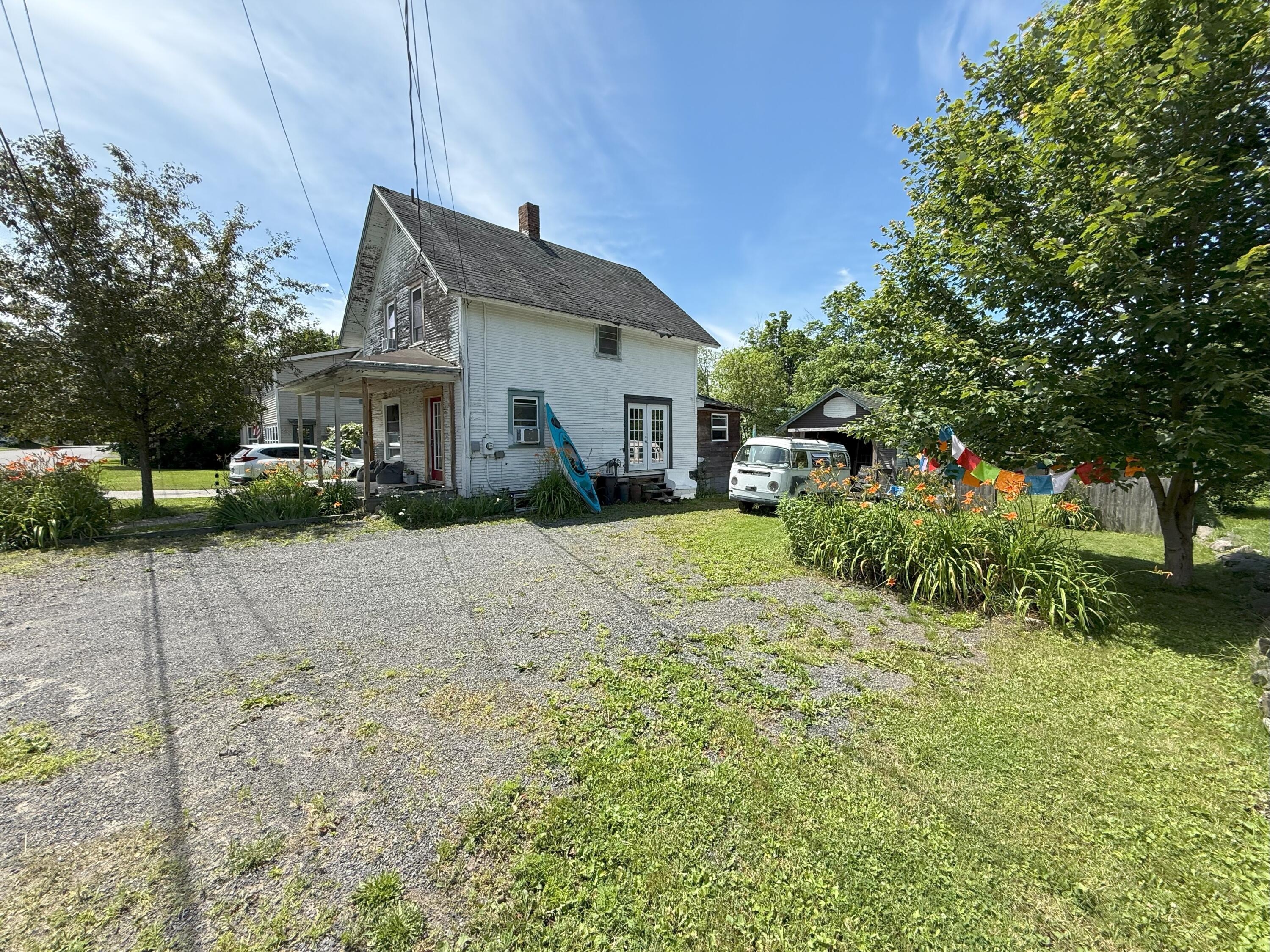 26 Lakeview Avenue