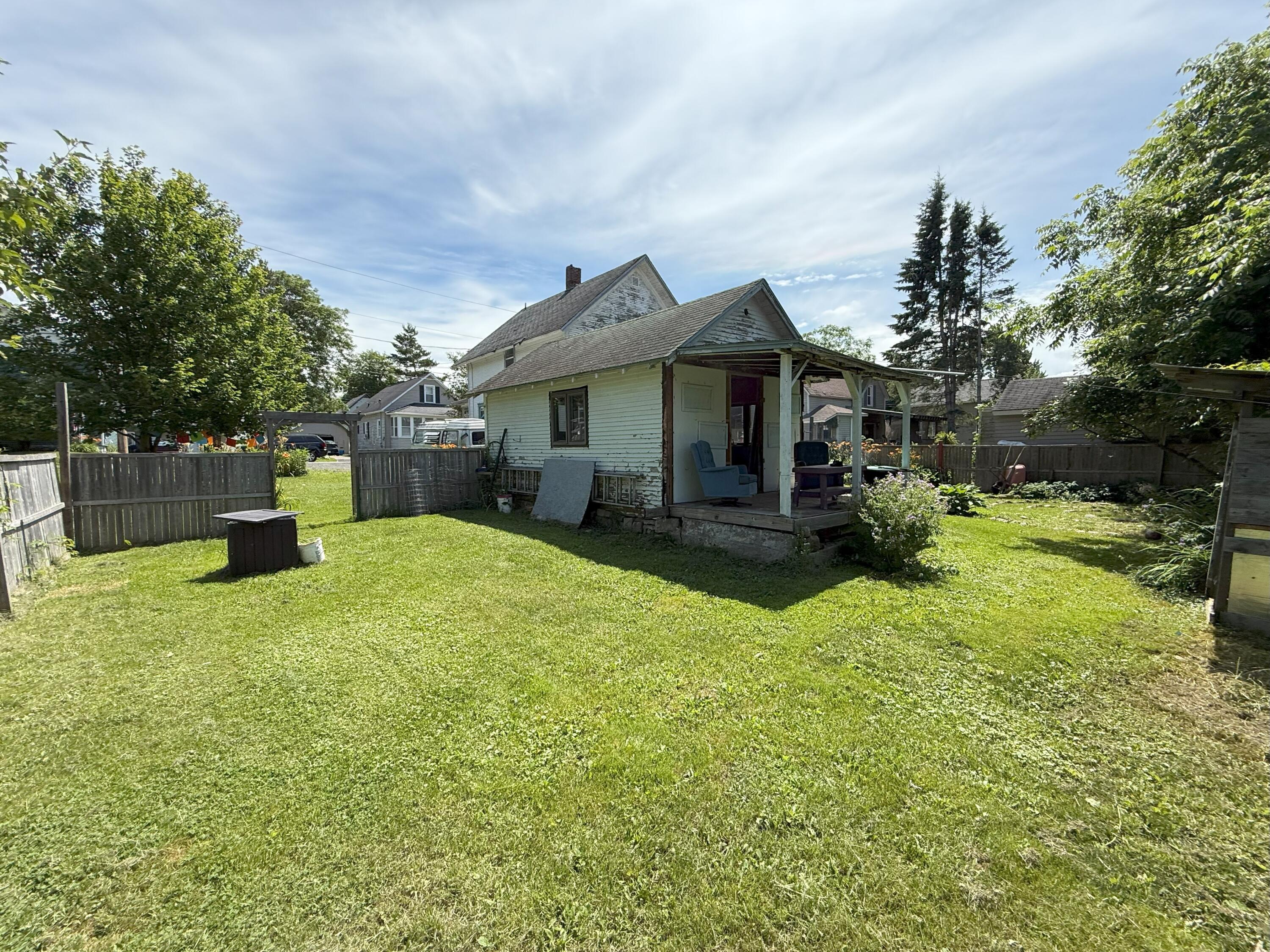 26 Lakeview Avenue