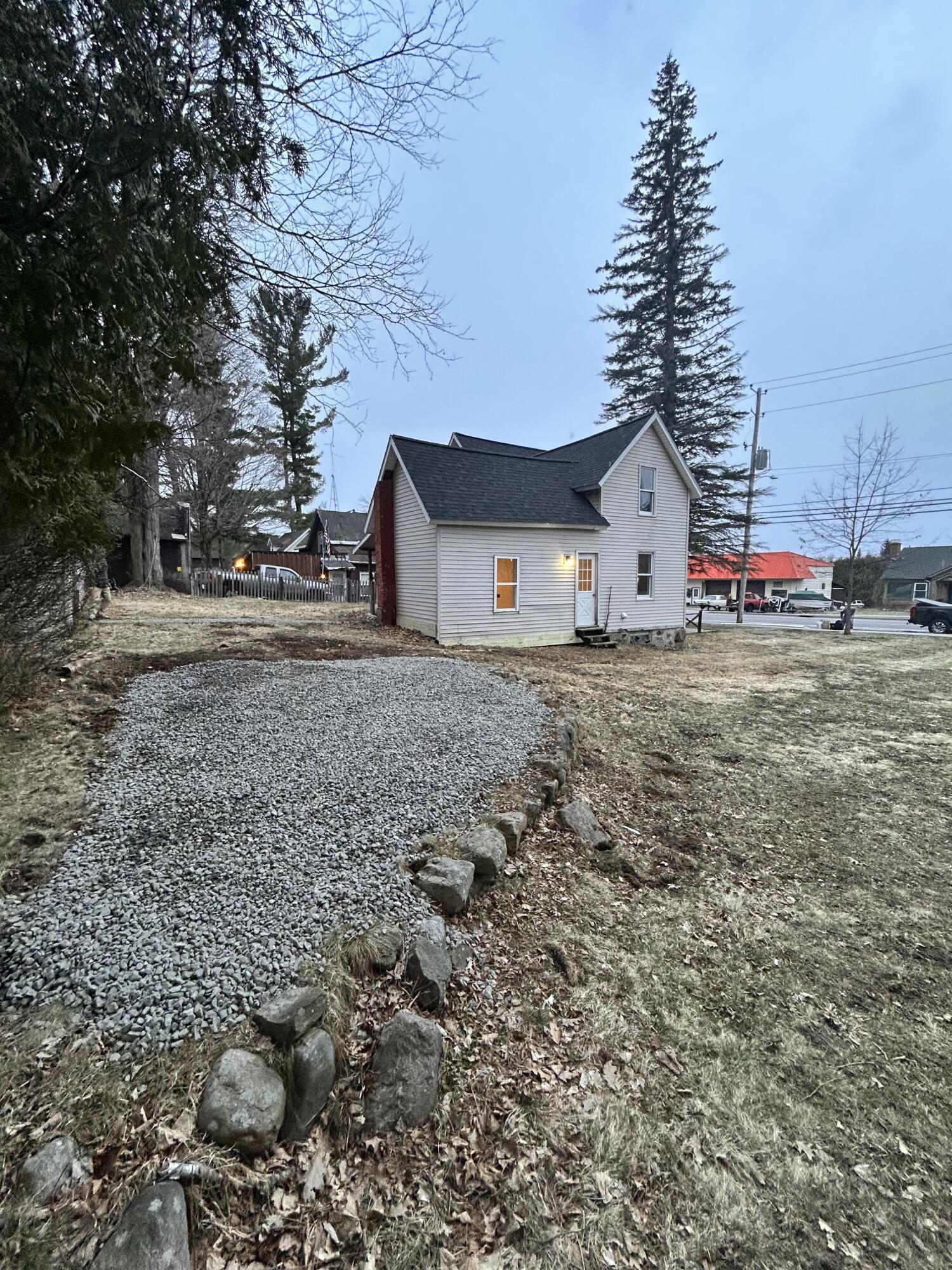 95 Wawbeek Avenue, Tupper Lake, New York image 4