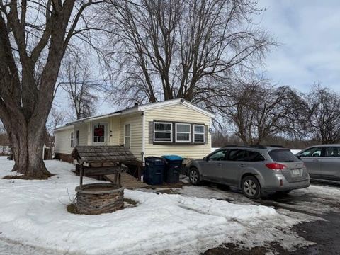 Mobile Home For Sale - 2 Mansfield Drive<br/> Clinton County, Plattsburgh, NY 12901