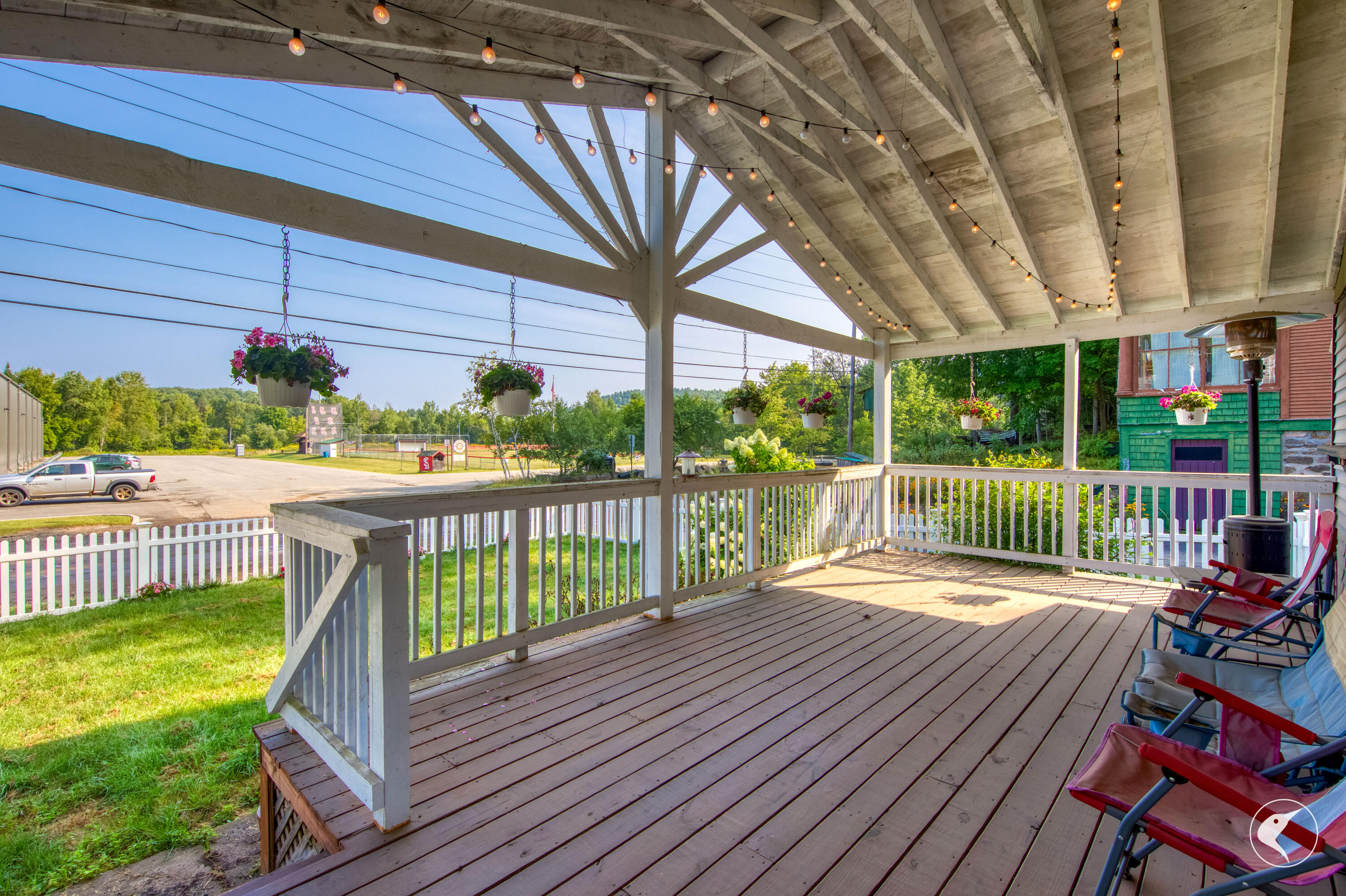 220 Ampersand Avenue