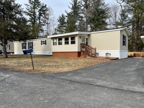 Mobile Home For Sale - 7 Labarge Drive<br/> Clinton County, Plattsburgh, NY 12901