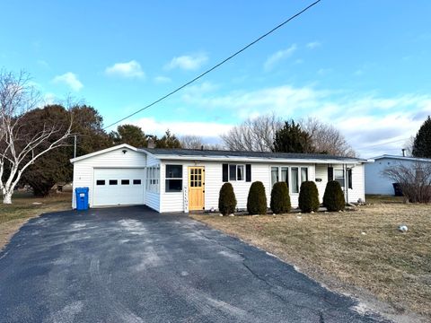19 Seneca Drive Plattsburgh NY 12901