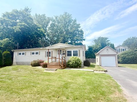Mobile Home For Sale - 93 Wall Street<br/> Clinton County, Plattsburgh, NY 12901