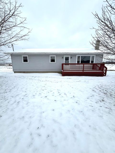 Homes For Sale - 123 Meridian Road<br/> Clinton County, Champlain, NY 12919