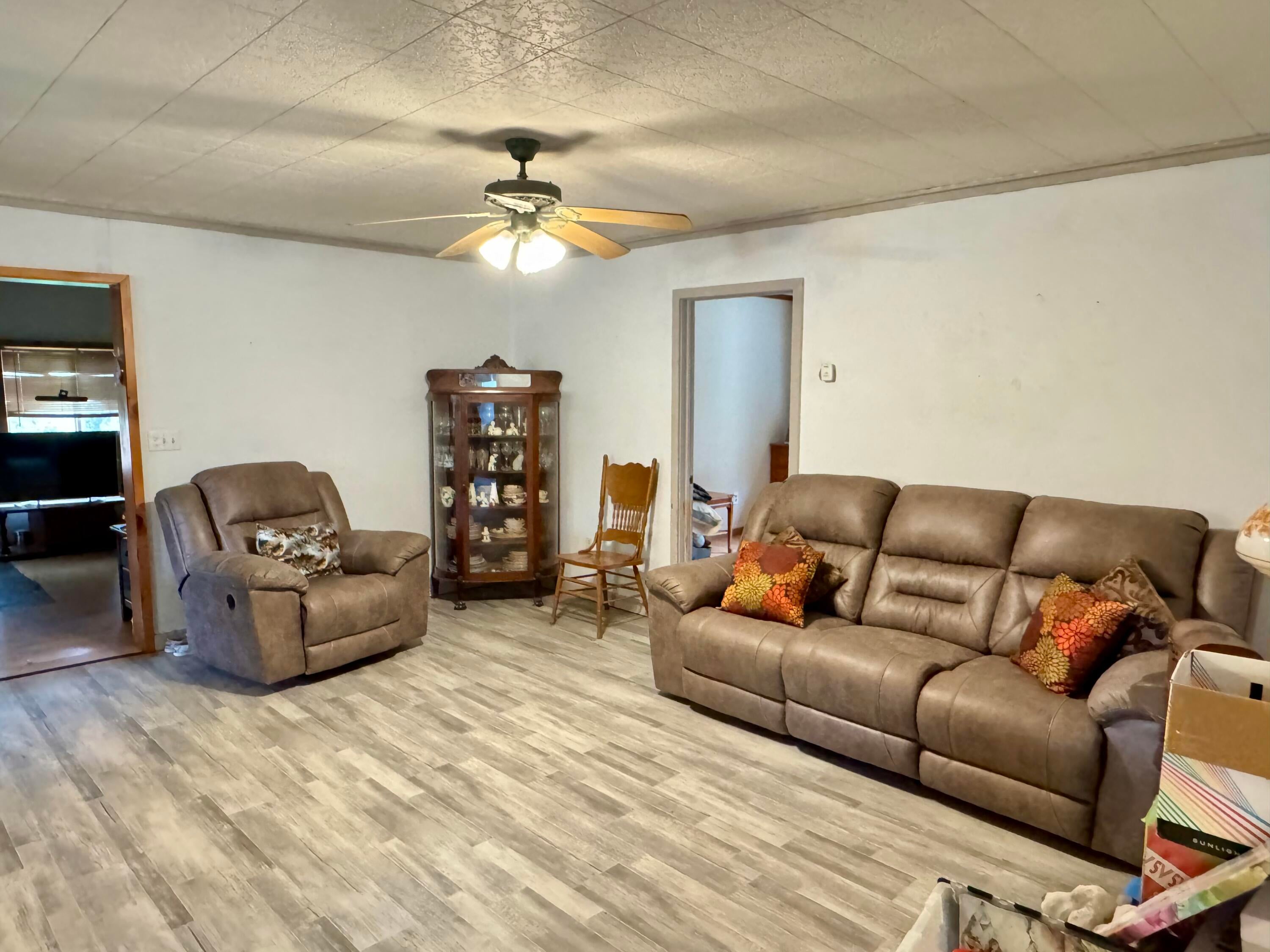 554 St Johns Road