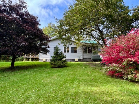 Homes For Sale - 554 St Johns Road<br/> Clinton County, Champlain, NY 12919
