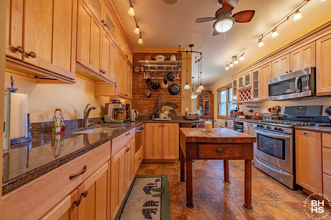 355 Lake Flower Avenue, Saranac Lake, New York image 8