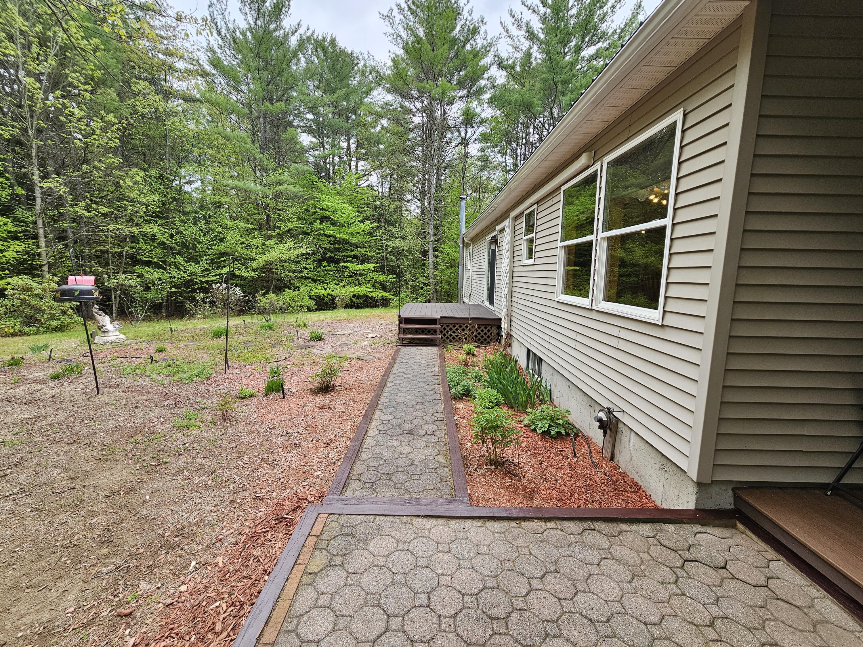 10 Steele Woods Road