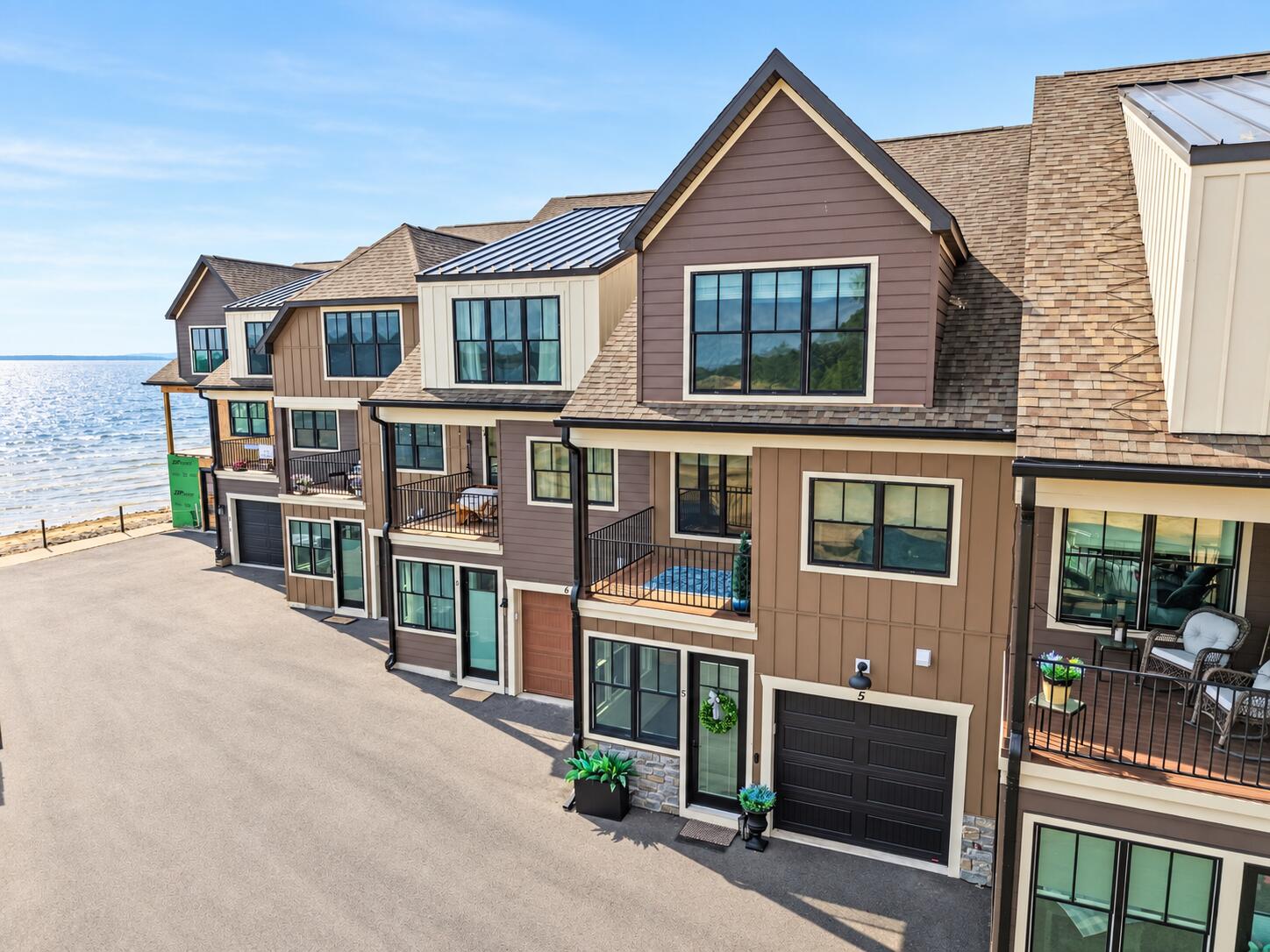 5 Lennox Way