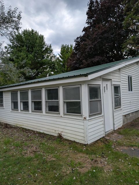 Homes For Sale - 1238 Cumberland Head Road Road<br/> Plattsburgh, NY 12901