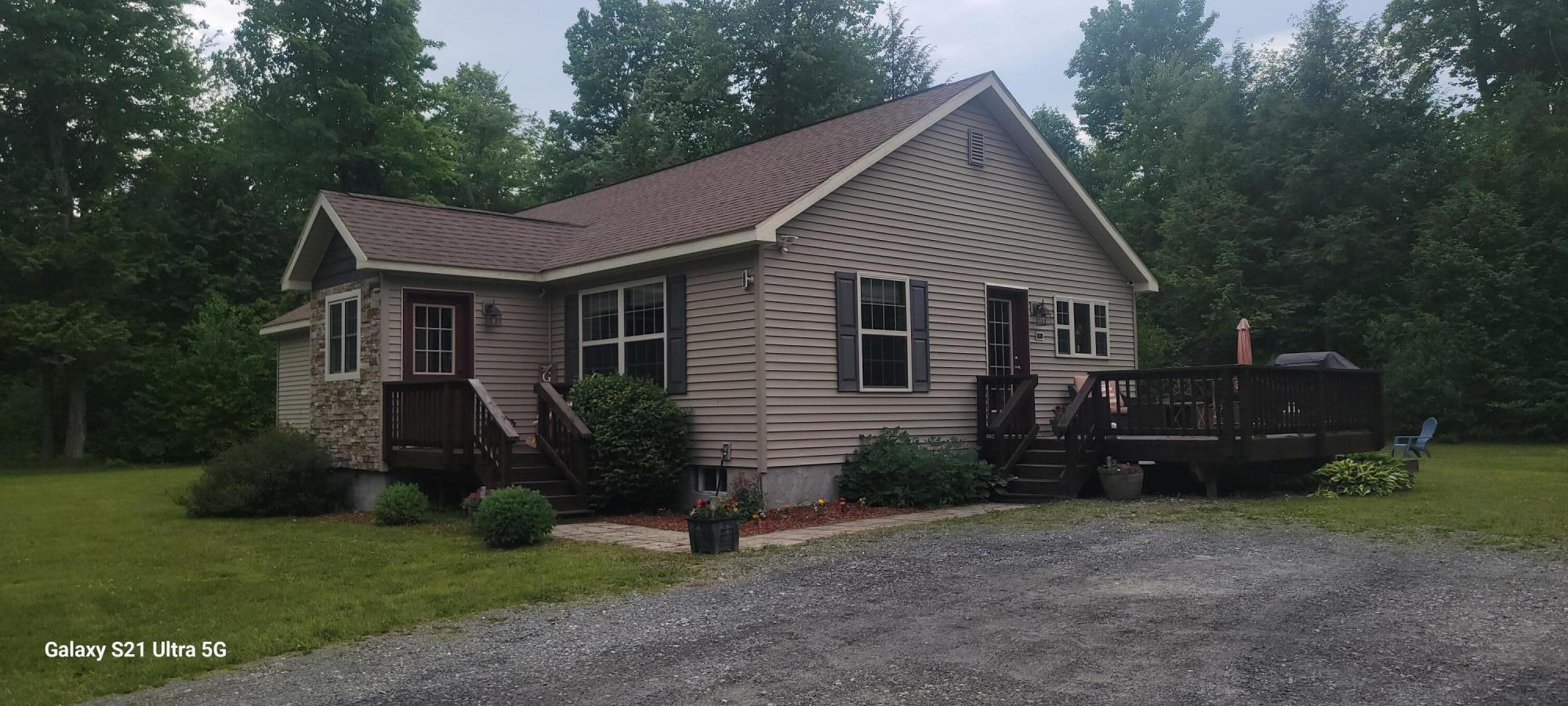 201 Creek Road, Champlain, New York image 2