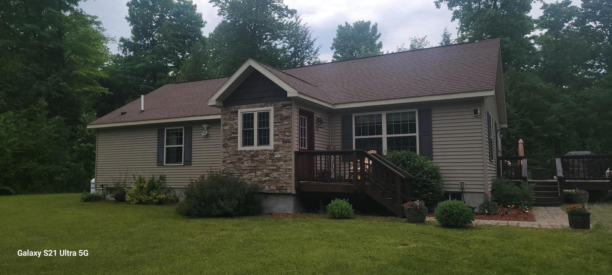 201 Creek Road, Champlain, New York image 1