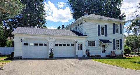 17 Pierpont Avenue Malone NY 12953