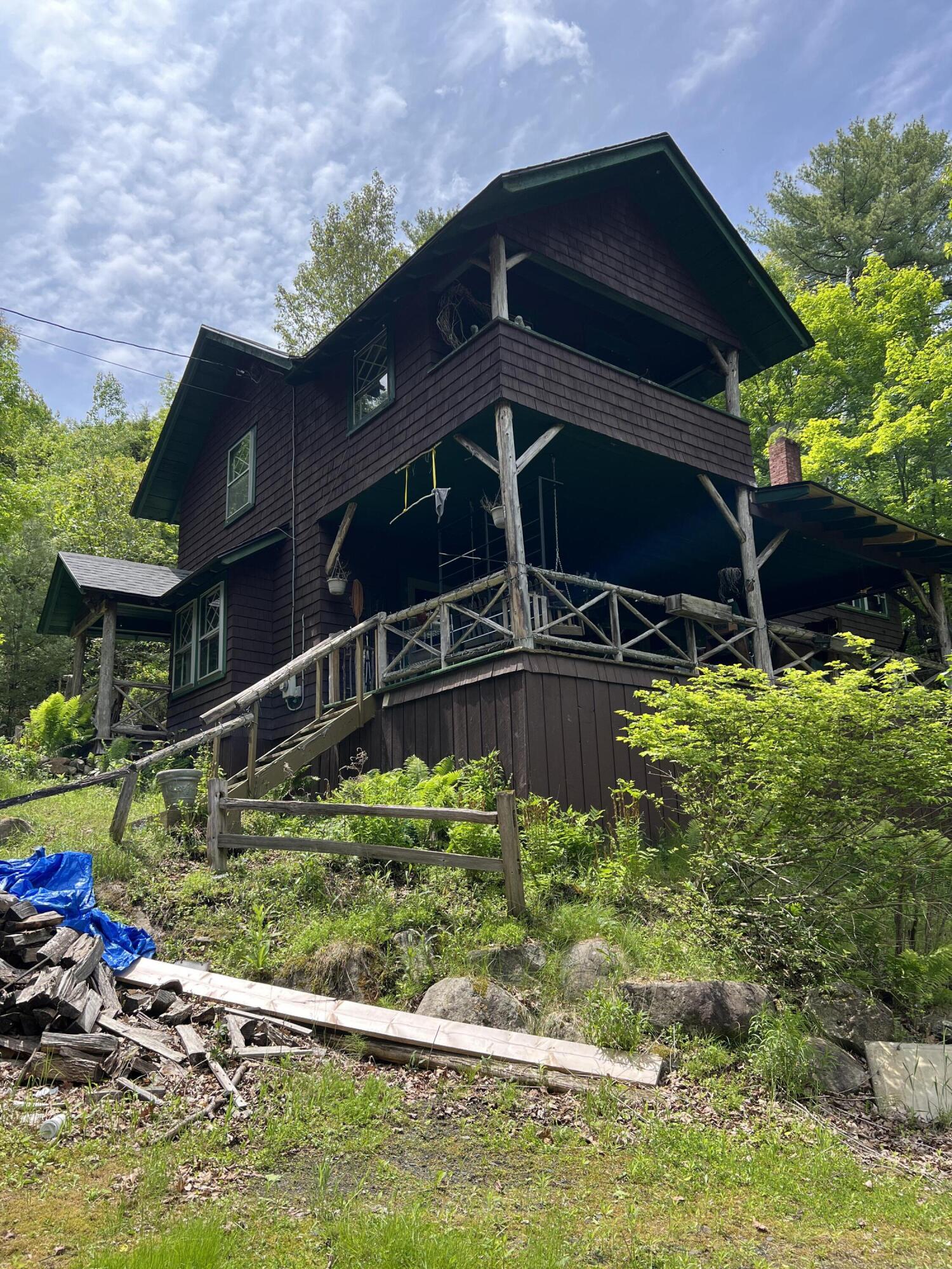 129 Cobble Hill Lane