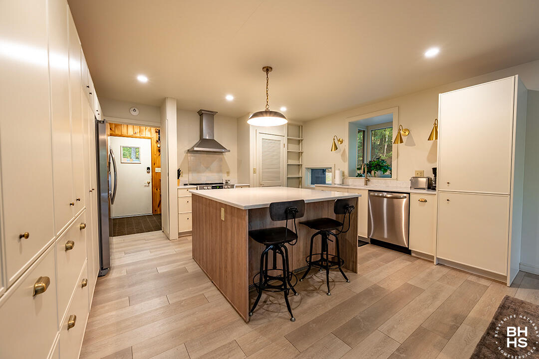 Jay, New York 12941, United States, 4 Bedrooms Bedrooms, ,3 BathroomsBathrooms,Residential,Active,209011