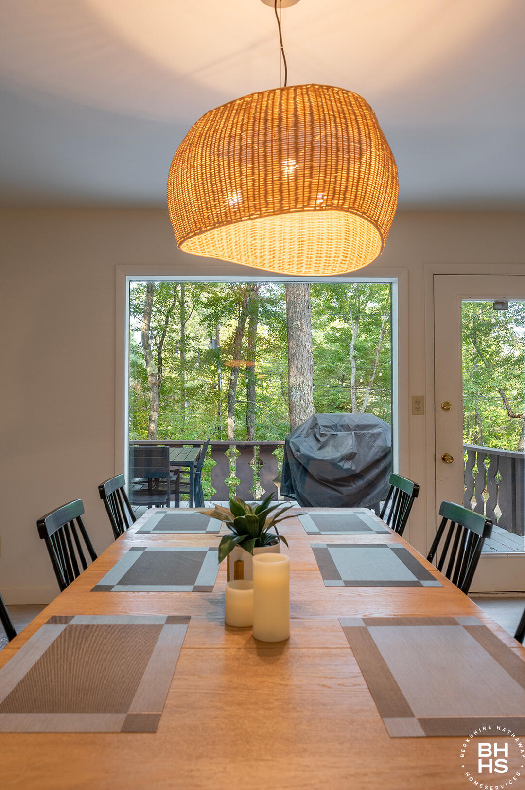 Jay, New York 12941, United States, 4 Bedrooms Bedrooms, ,3 BathroomsBathrooms,Residential,Active,209011