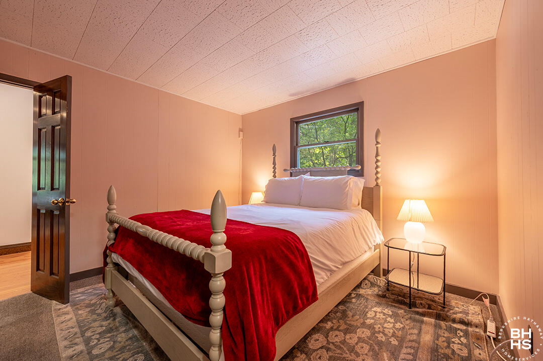 Jay, New York 12941, United States, 4 Bedrooms Bedrooms, ,3 BathroomsBathrooms,Residential,Active,209011