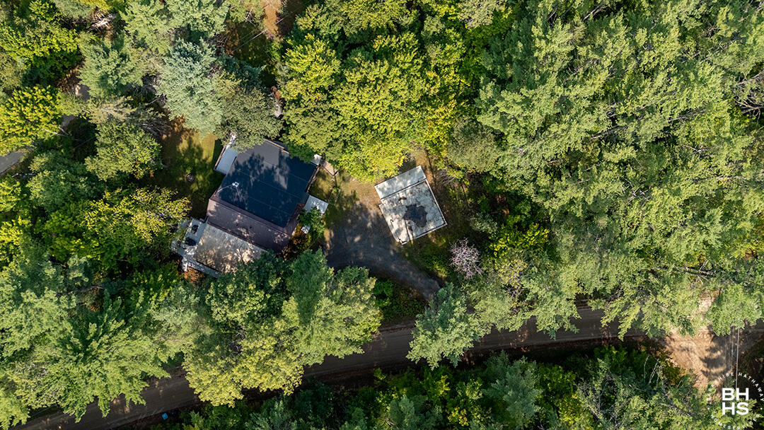 Jay, New York 12941, United States, 4 Bedrooms Bedrooms, ,3 BathroomsBathrooms,Residential,Active,209011