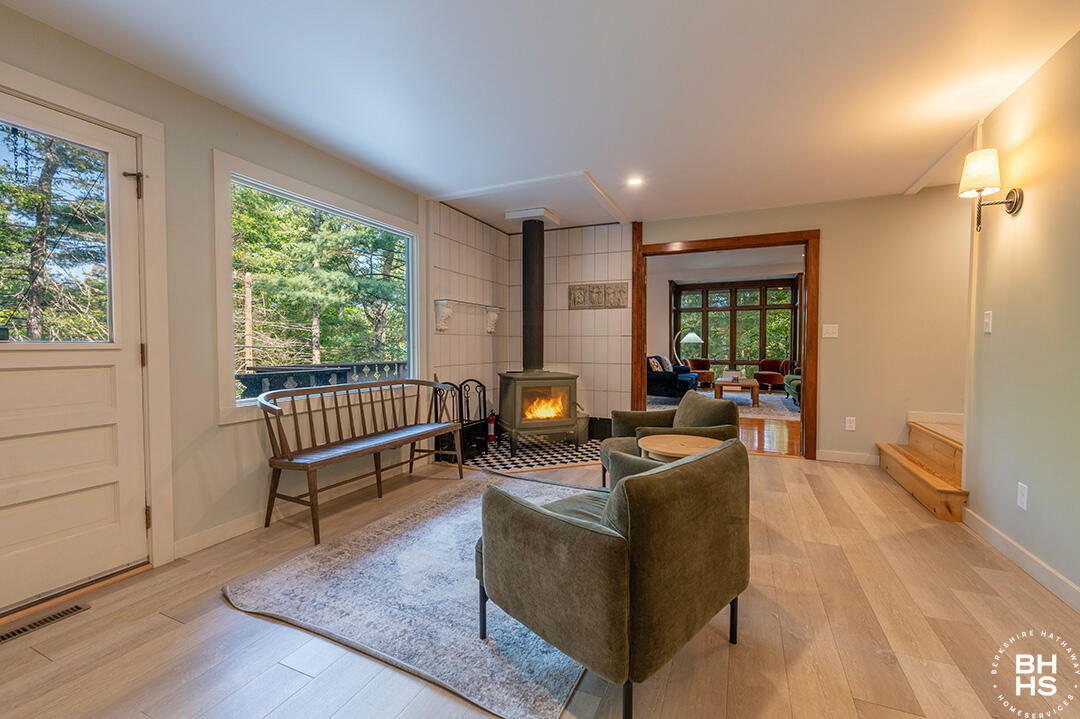 Jay, New York 12941, United States, 4 Bedrooms Bedrooms, ,3 BathroomsBathrooms,Residential,Active,209011