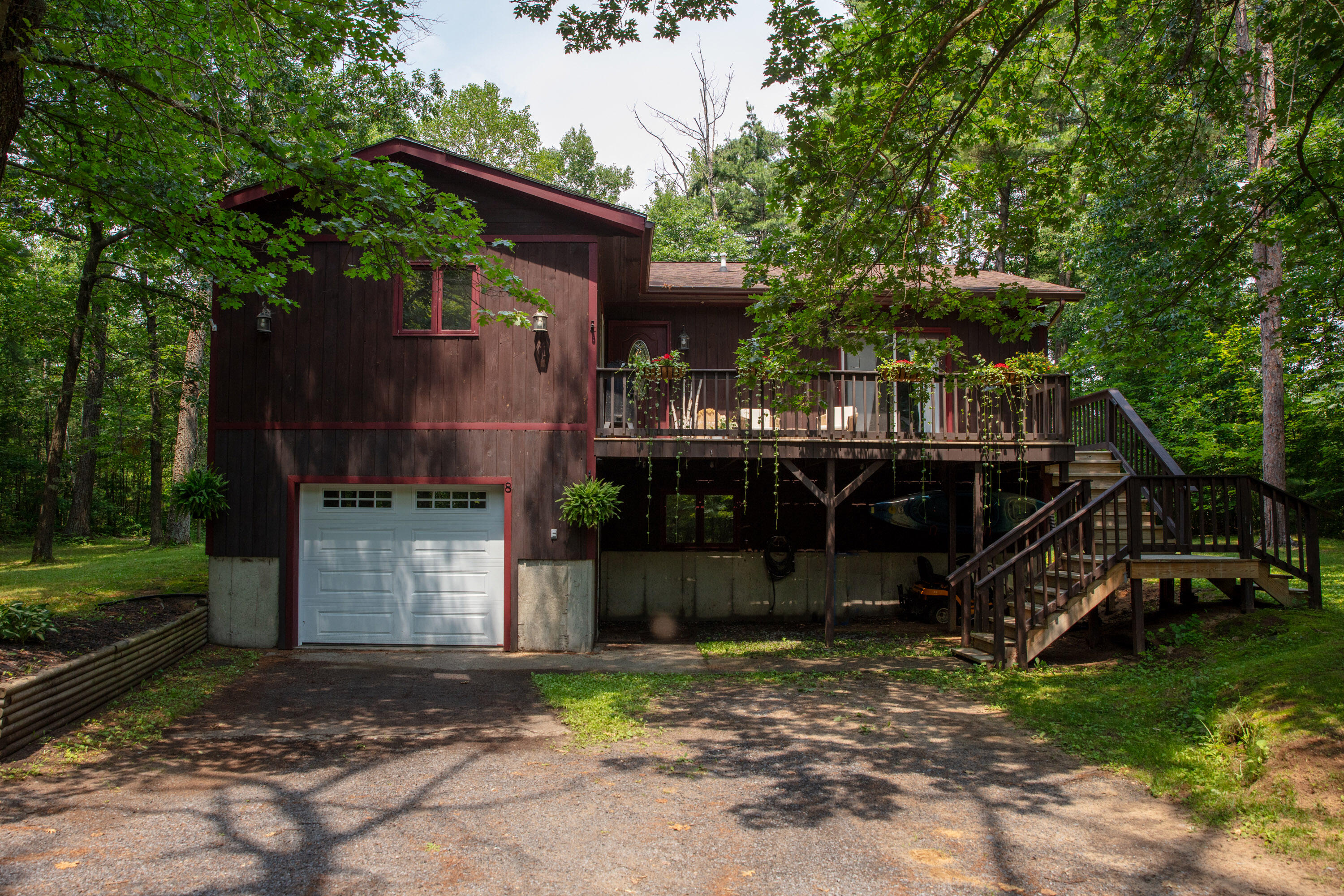 8 Northwood Avenue