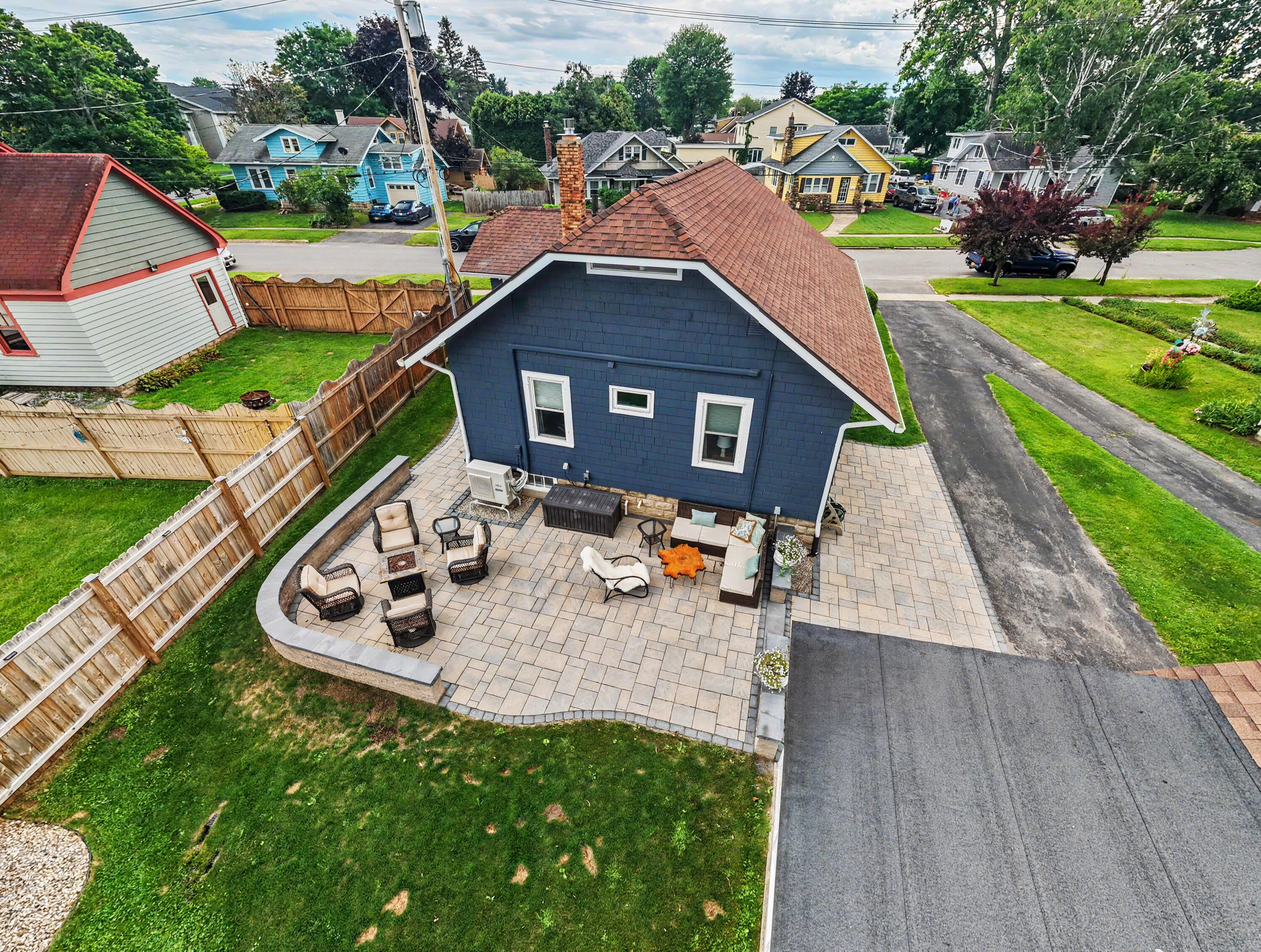 4 Oliver Court