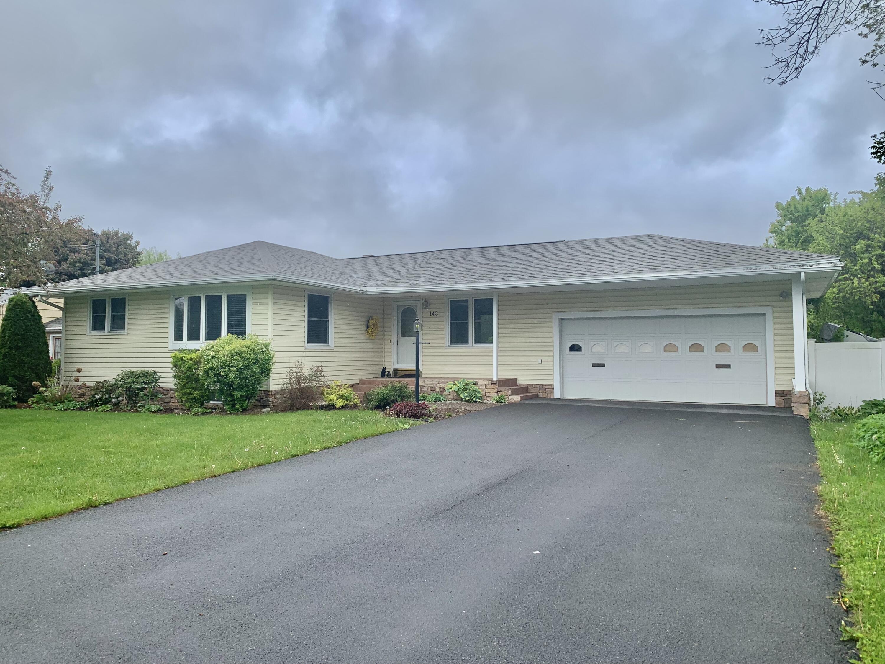 143 Beekman Street, Plattsburgh, New York image 1
