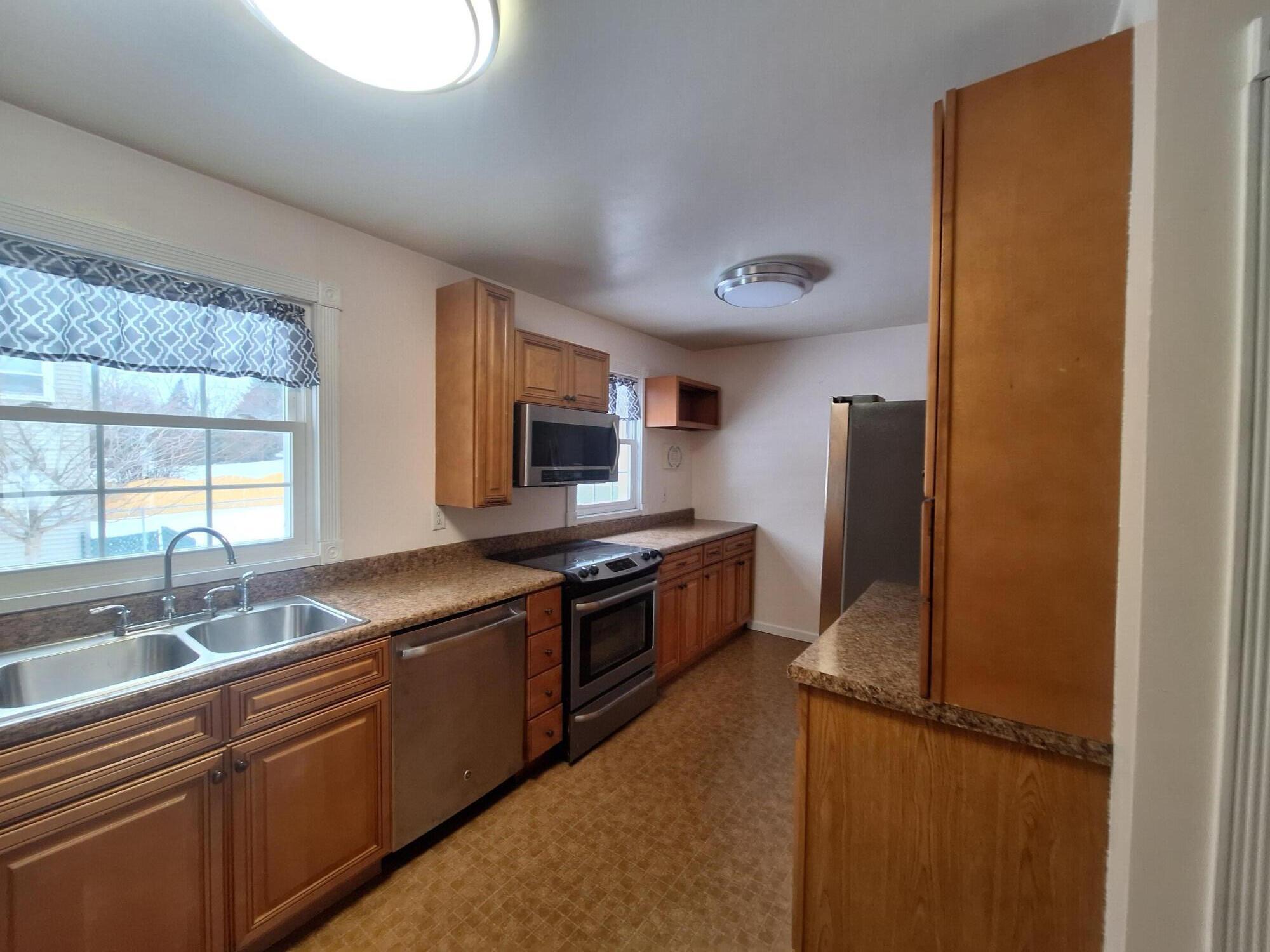 13 Dennis Avenue, Plattsburgh, New York image 12