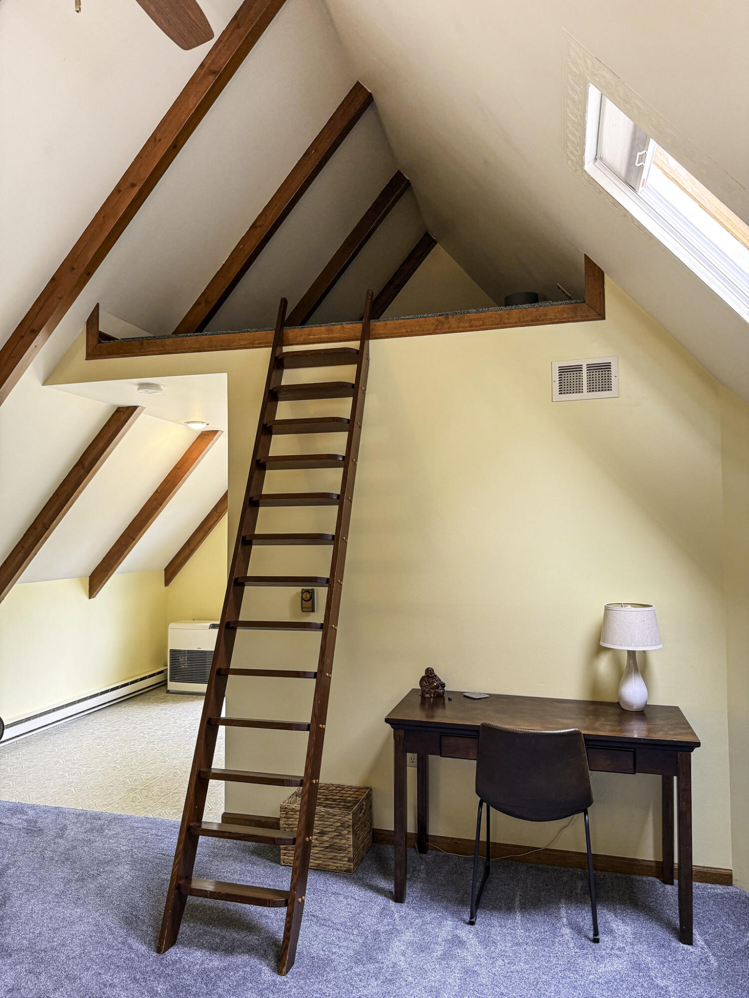 30 Pinebrook Drive, Morrisonville, New York image 7