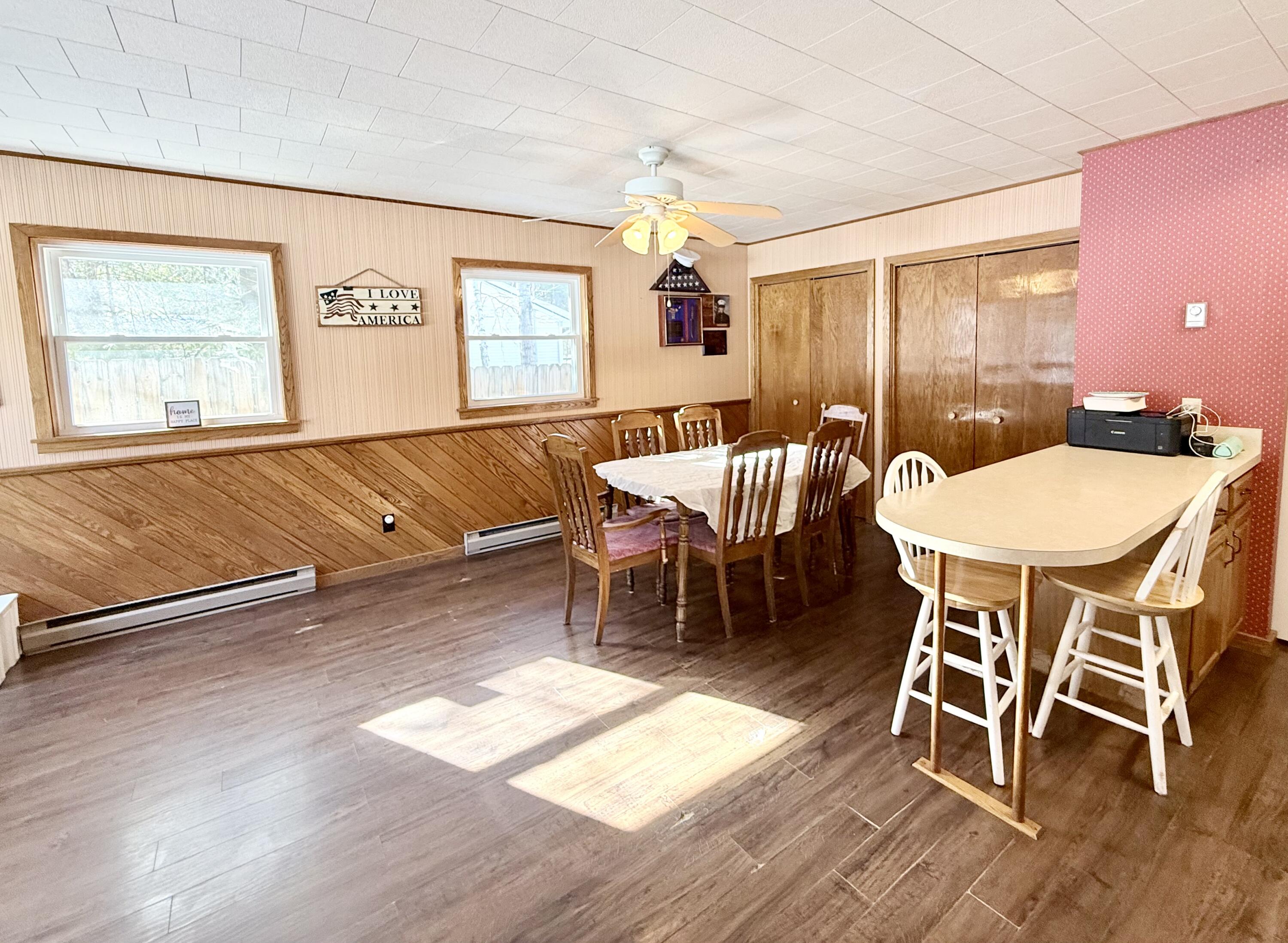 6 Quaker Mountain Road