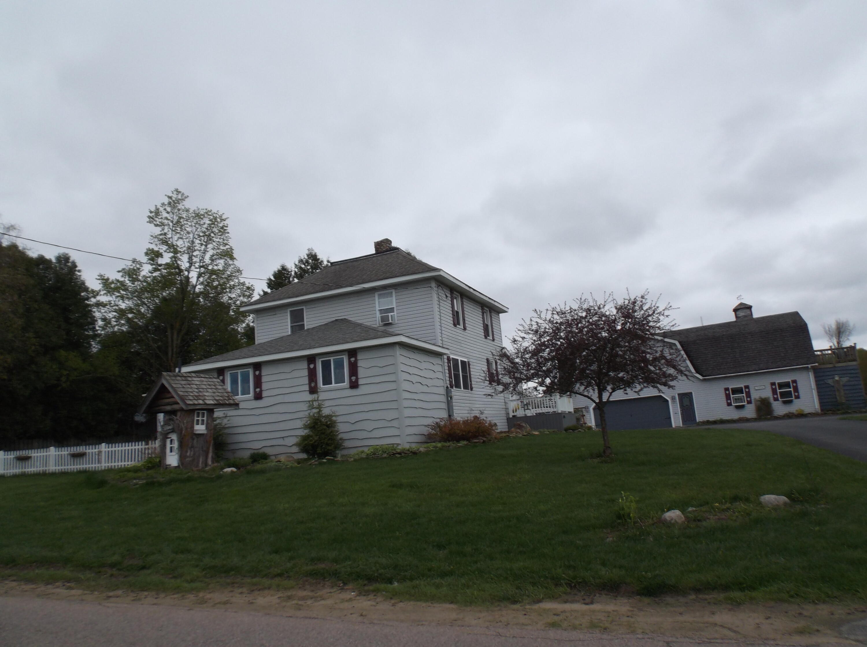 71 Dineen Road, Constable, New York image 2