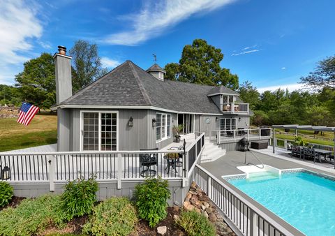 60 Agnew Road Morrisonville NY 12962