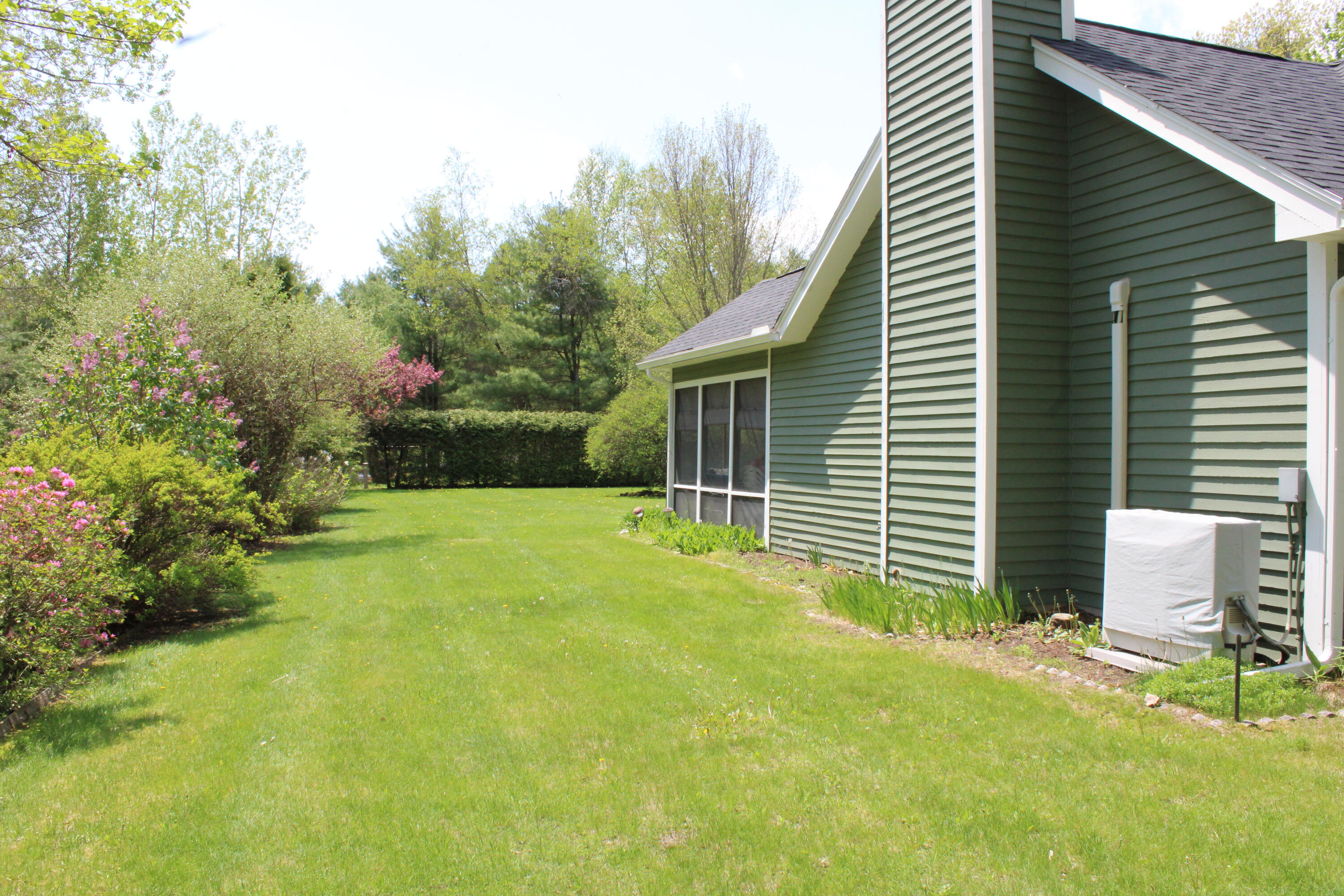 13 Pine Ridge Drive