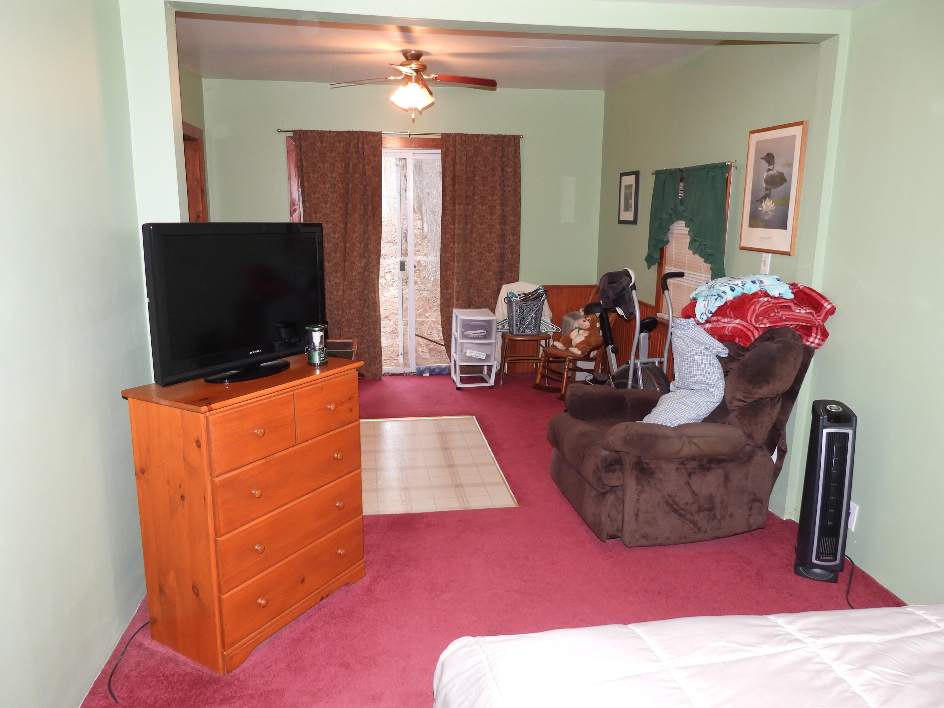 16 Venne Avenue, Morrisonville, New York image 17