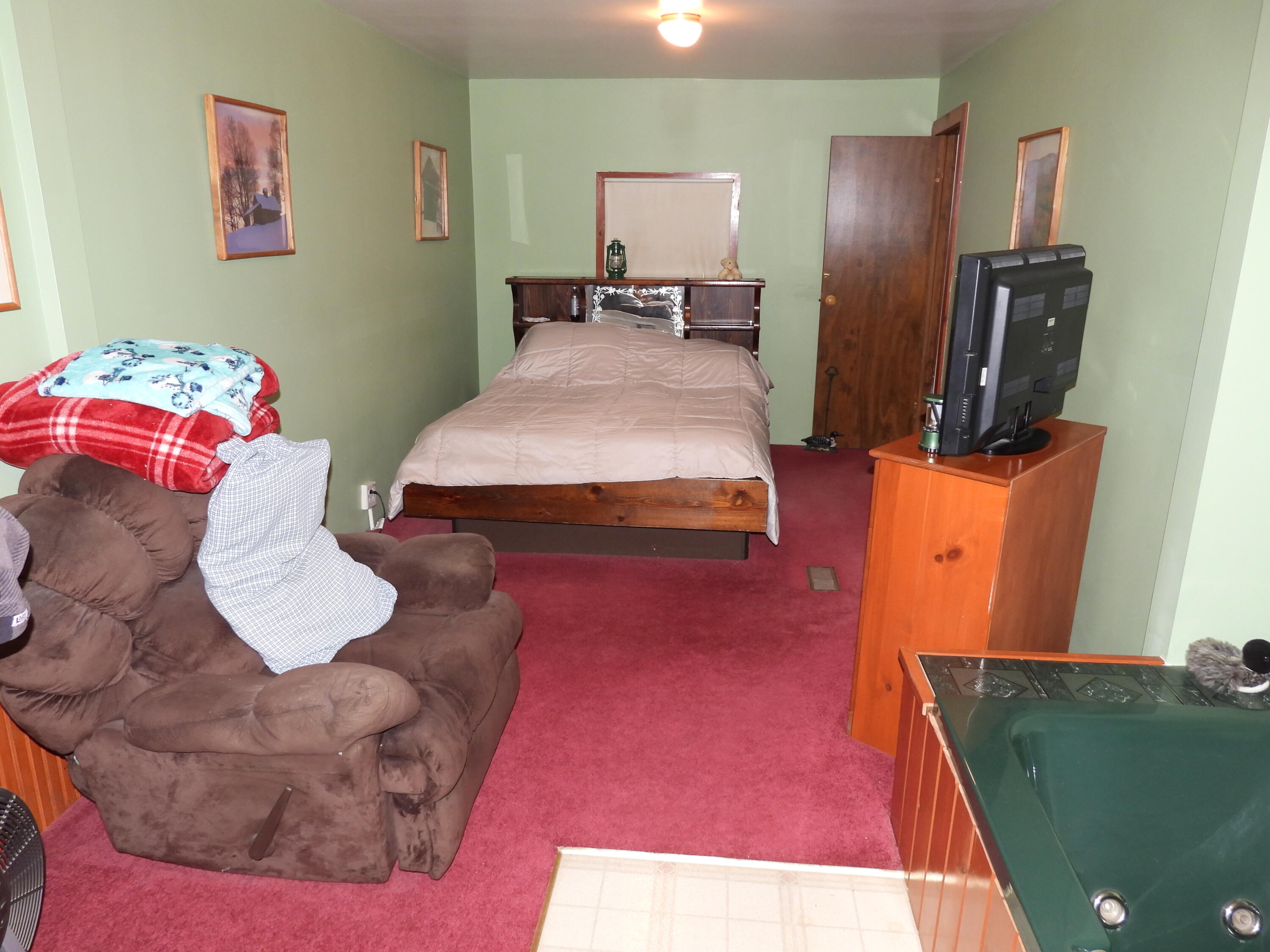 16 Venne Avenue, Morrisonville, New York image 18