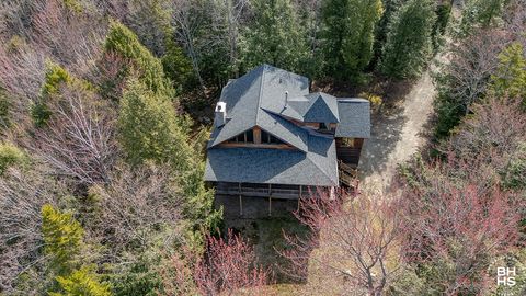 127 Round Top Lane Keene NY 12942