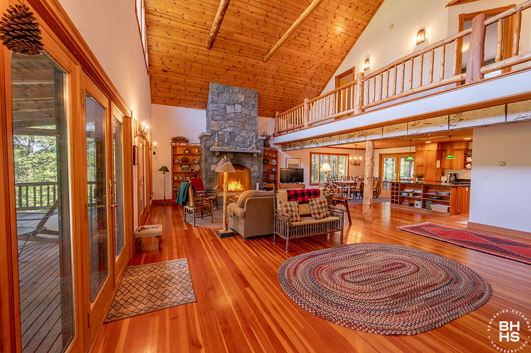127 Round Top Lane Ln, Keene, New York image 9