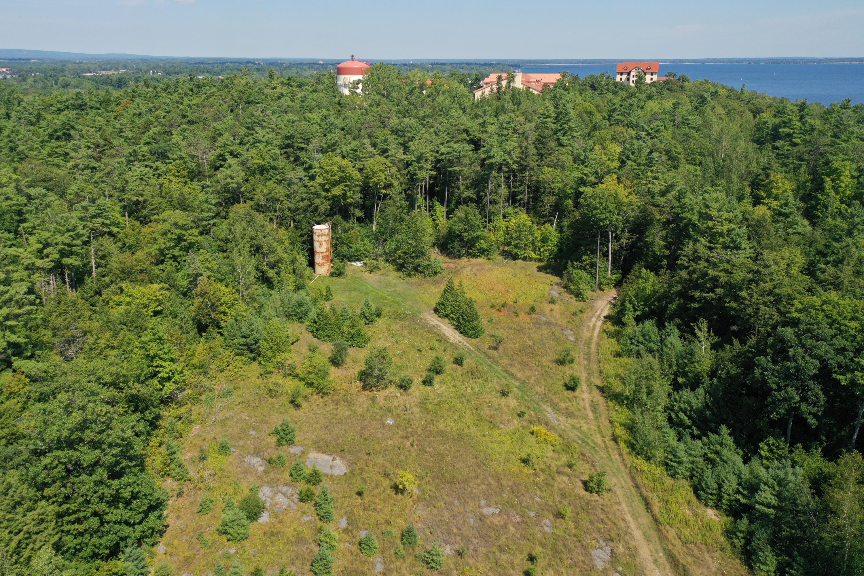 01 Bluff Point Drive, Plattsburgh, New York image 3