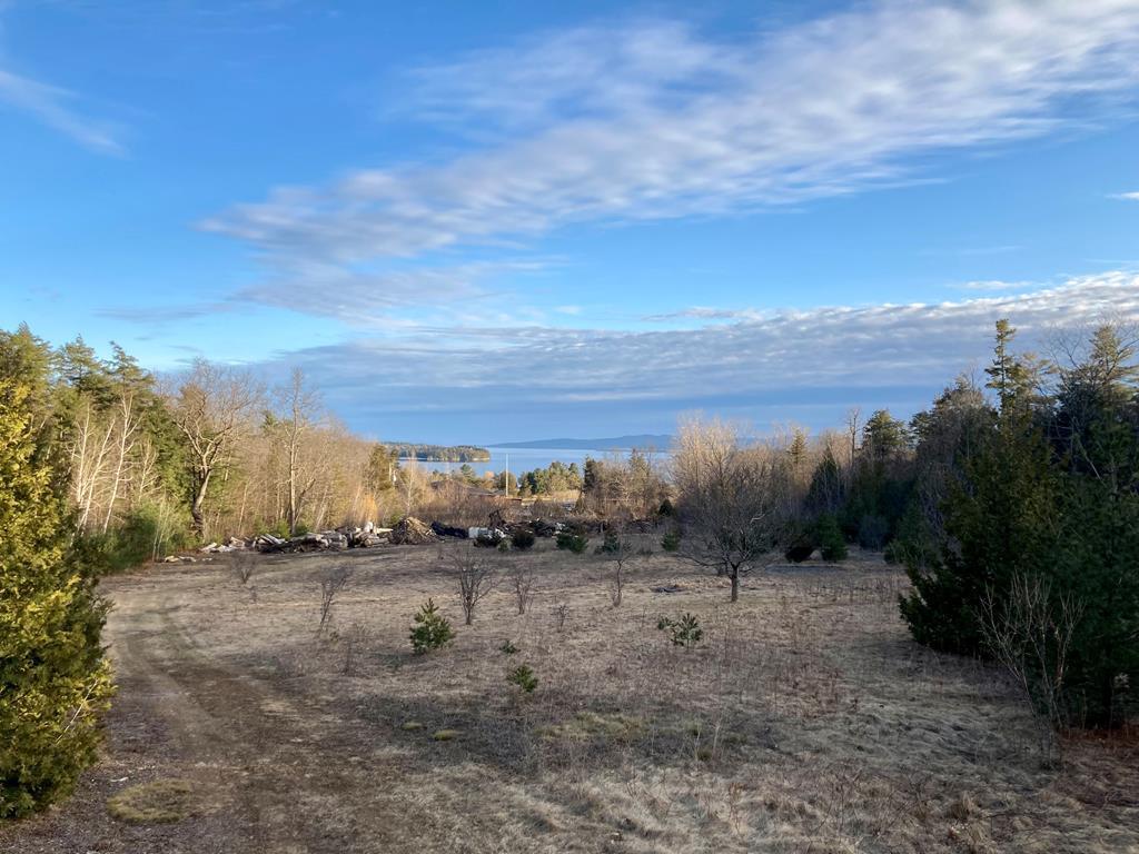 01 Bluff Point Drive, Plattsburgh, New York image 2