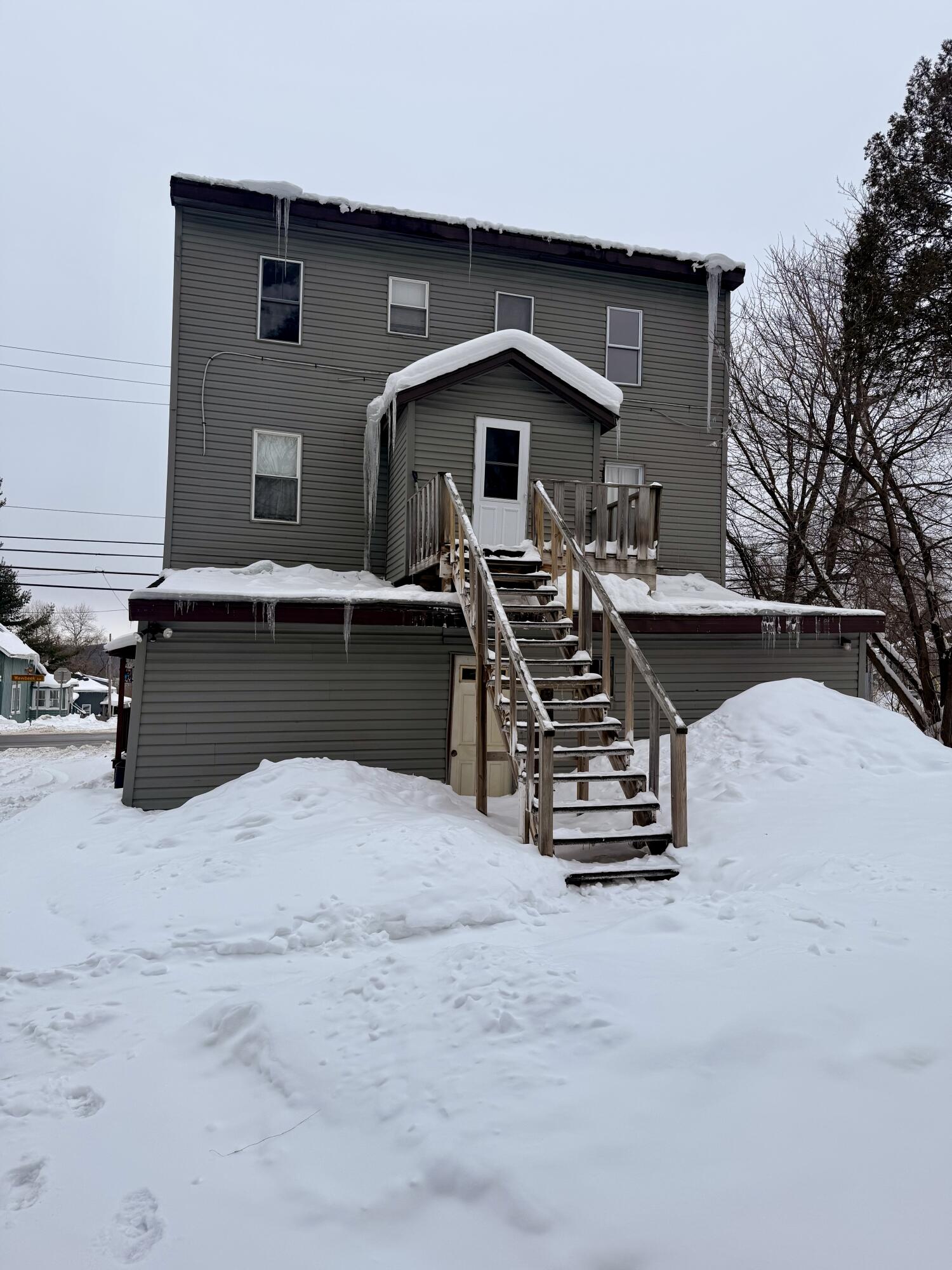 30 Chaney /81 Wawbeek