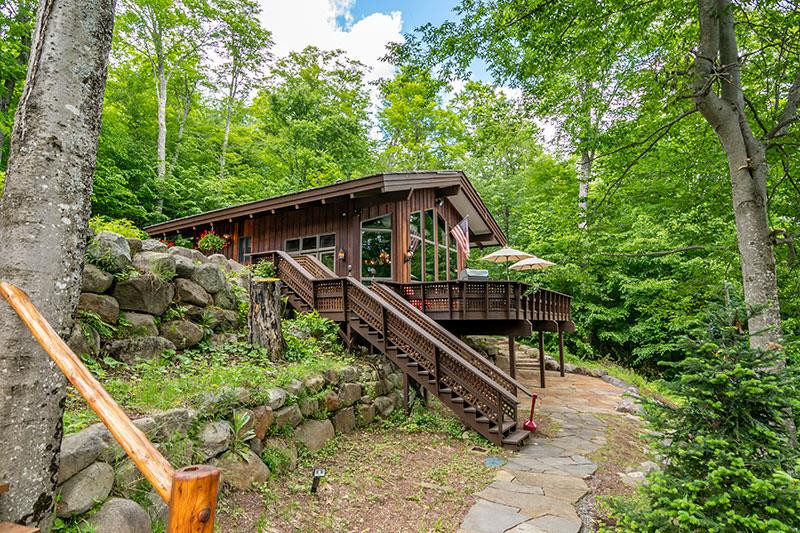 Lake Placid, New York 12946, United States, 9 Bedrooms Bedrooms, ,9 BathroomsBathrooms,Residential,Active,125895